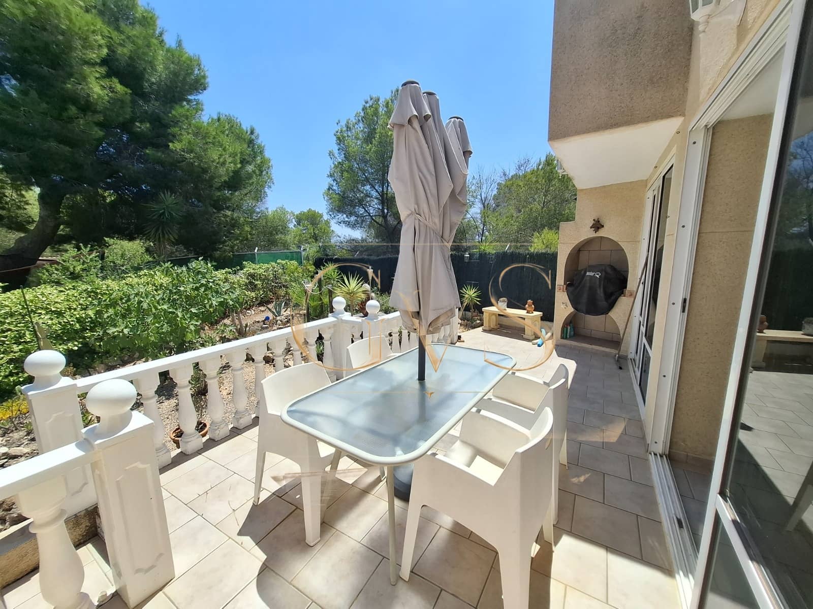 4 sovrum Villa till salu i San Miguel de Salinas med pool garage - 575 000 € (Ref: 10010228)