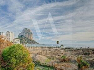 Chalet de 4 habitaciones en Calpe / Calp en venta con piscina garaje - 900.000 € (Ref: 10041352)