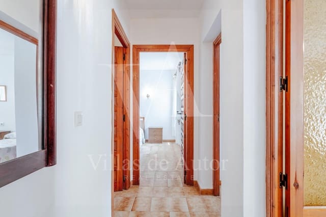 Chalet de 4 habitaciones en Maryvilla, Calpe / Calp en venta con piscina garaje - 900.000 € (Ref: 10041352)