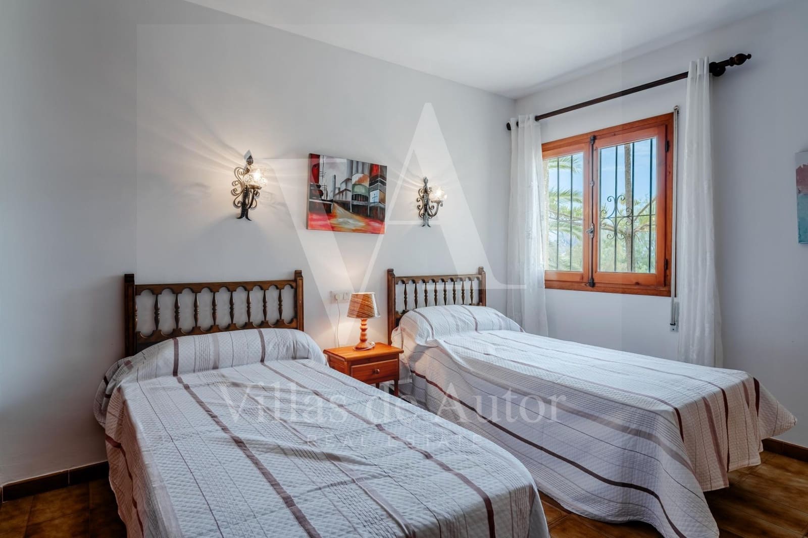 Chalet de 4 habitaciones en Calpe / Calp en venta con piscina garaje - 900.000 € (Ref: 10041352)