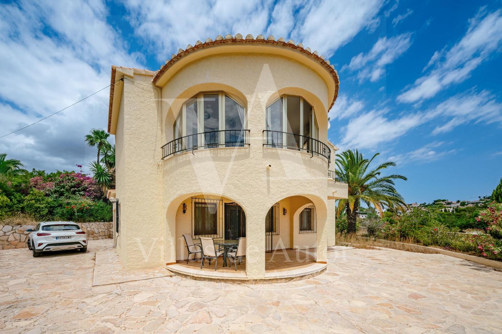 Chalet de 4 habitaciones en Calpe / Calp en venta con piscina garaje - 900.000 € (Ref: 10041352)