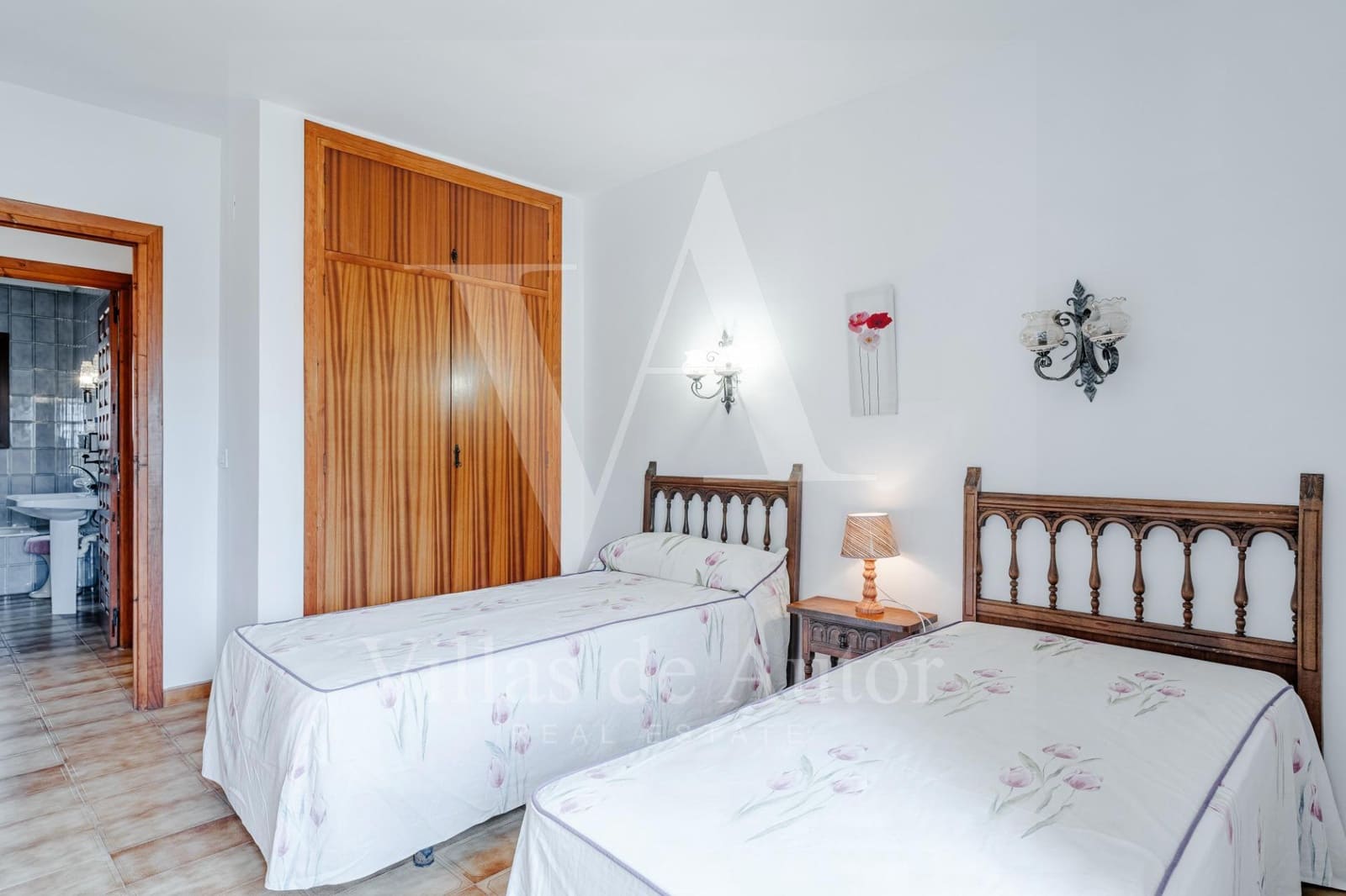 Chalet de 4 habitaciones en Calpe / Calp en venta con piscina garaje - 900.000 € (Ref: 10041352)