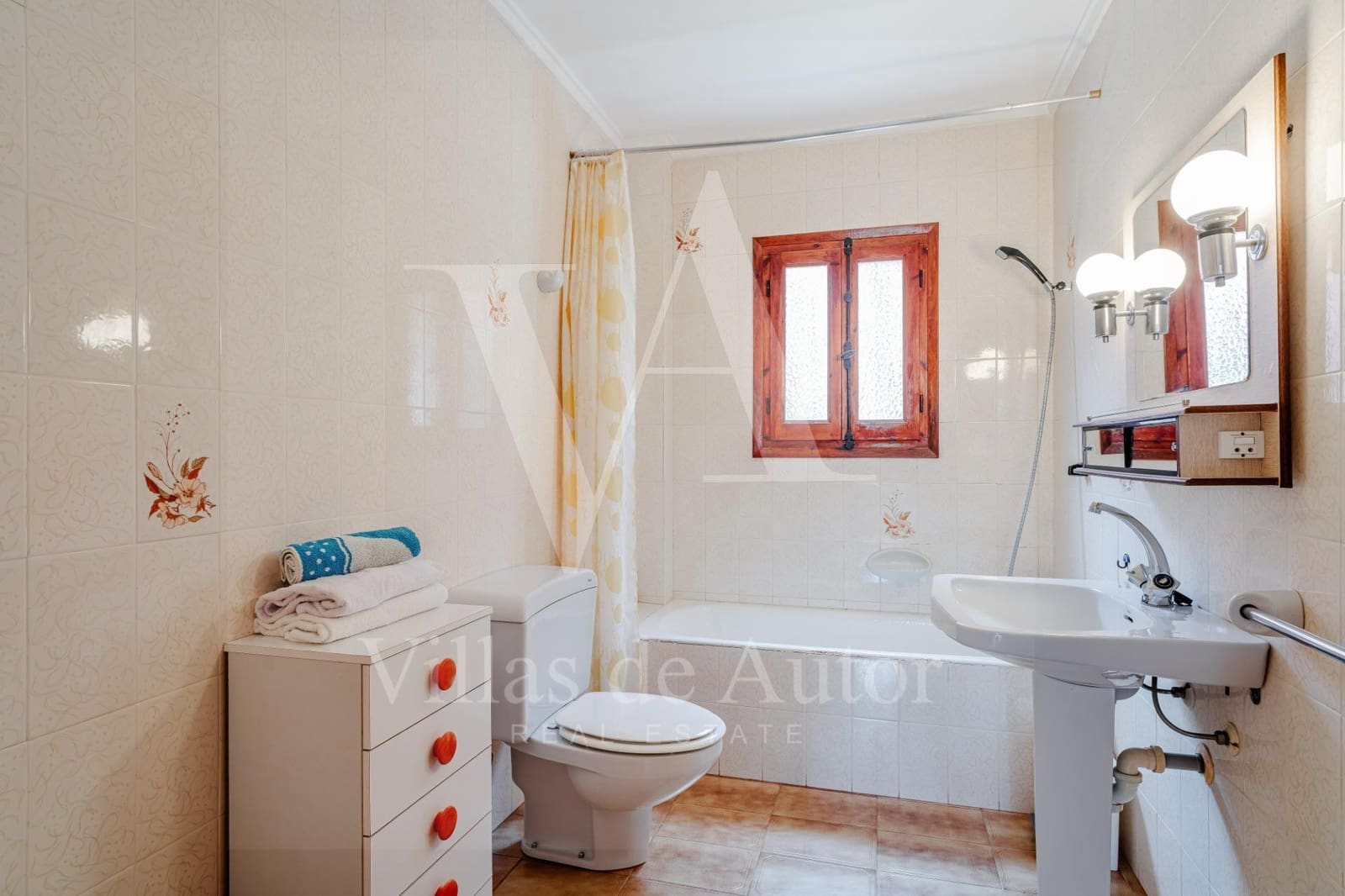 Chalet de 4 habitaciones en Calpe / Calp en venta con piscina garaje - 900.000 € (Ref: 10041352)