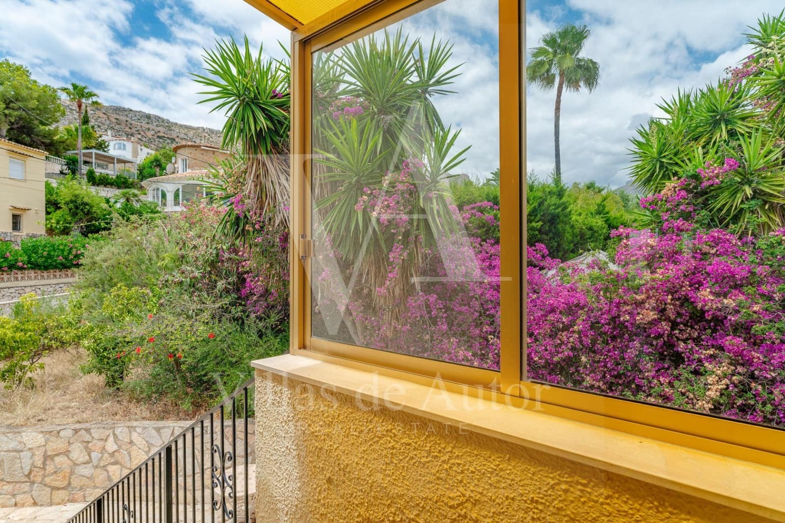 Chalet de 4 habitaciones en Calpe / Calp en venta con piscina garaje - 900.000 € (Ref: 10041352)
