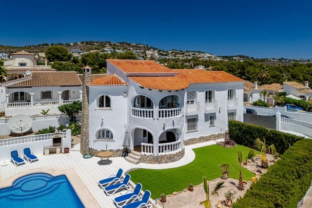 6 slaapkamer Villa te koop in Calpe / Calp met zwembad garage - € 649.000 (Ref: 10041362)
