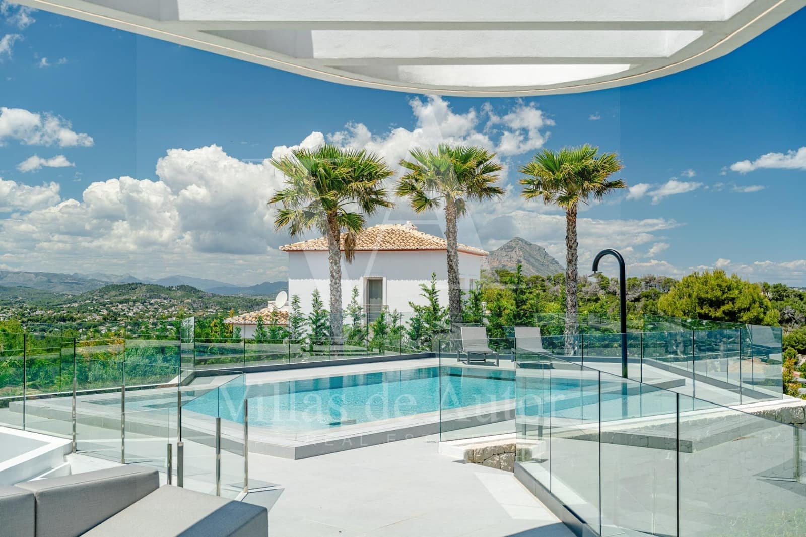 4 chambre Villa/Maison à vendre à Javea / Xabia avec piscine garage - 3 995 000 € (Ref: 10041364)