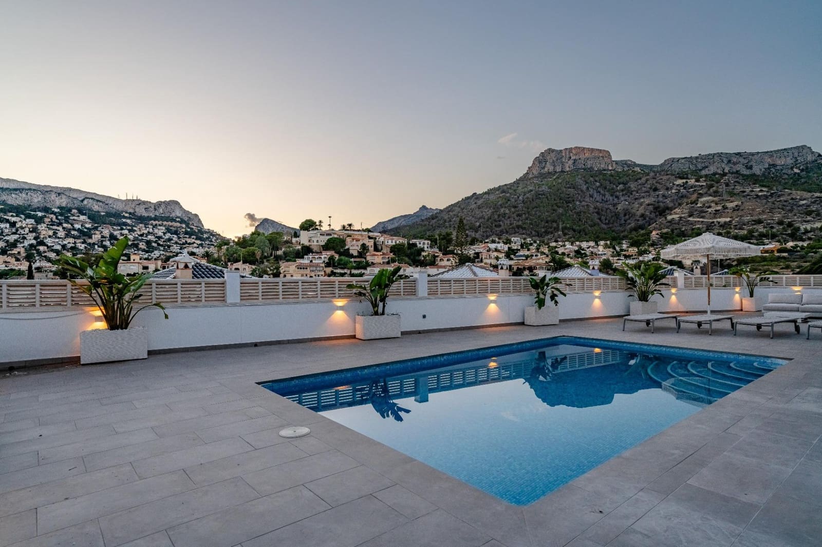 4 chambre Villa/Maison à vendre à Calpe / Calp avec piscine - 1 099 000 € (Ref: 10041368)