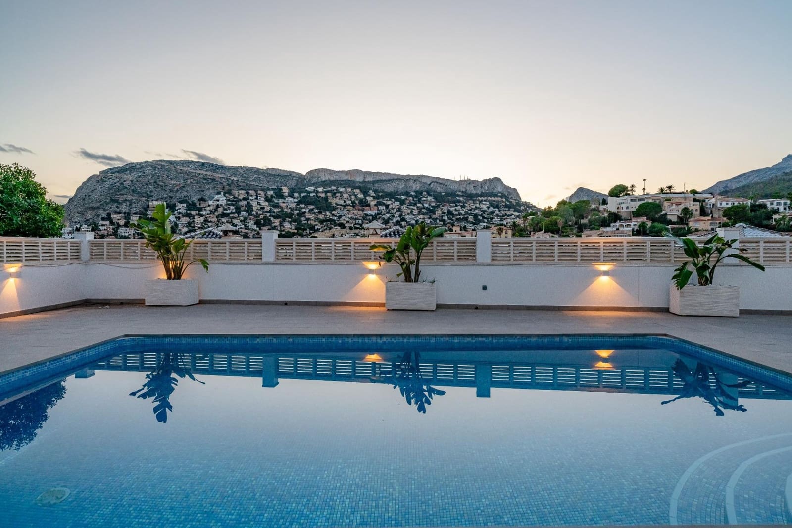 4 chambre Villa/Maison à vendre à Calpe / Calp avec piscine - 1 099 000 € (Ref: 10041368)