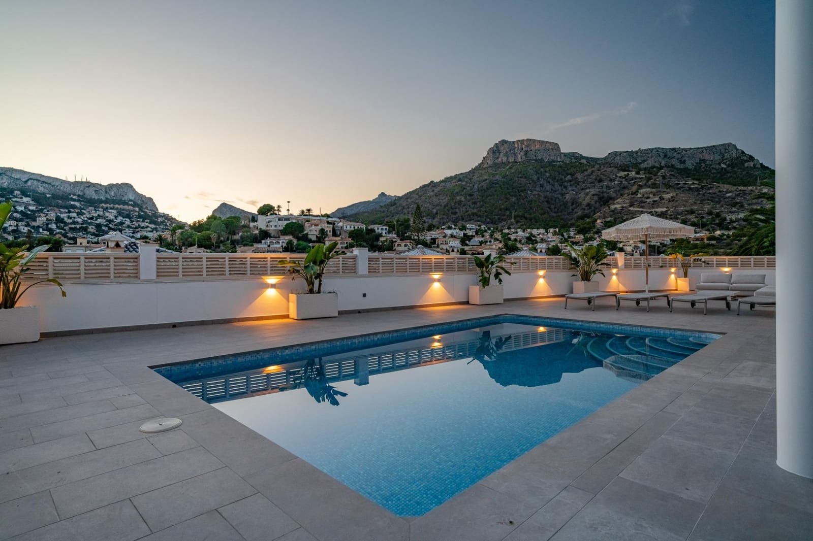 4 chambre Villa/Maison à vendre à Calpe / Calp avec piscine - 1 099 000 € (Ref: 10041368)
