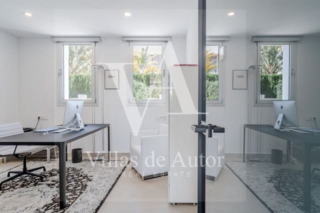 7 sypialnia Willa na sprzedaż w Calpe / Calp z basenem garażem - 2 490 000 € (Ref: 10041375)