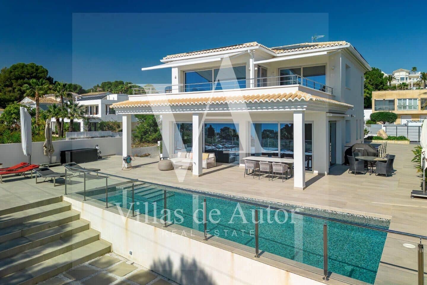 7 bedroom Villa for sale in Calpe / Calp with pool garage - € 2,490,000 (Ref: 10041375)