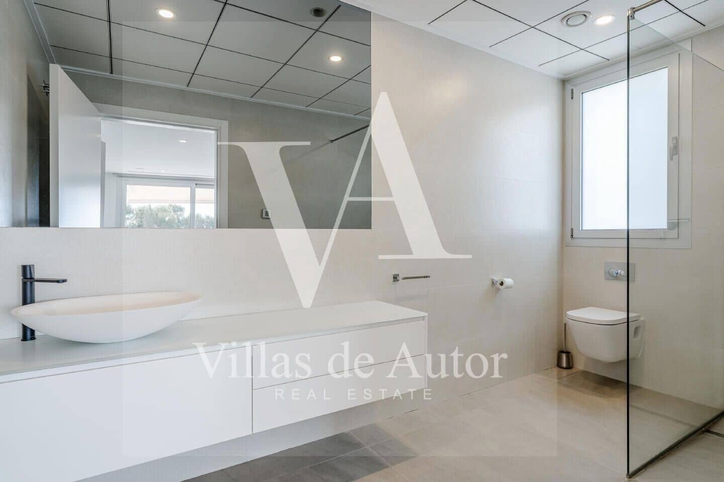 7 bedroom Villa for sale in Calpe / Calp with pool garage - € 2,490,000 (Ref: 10041375)