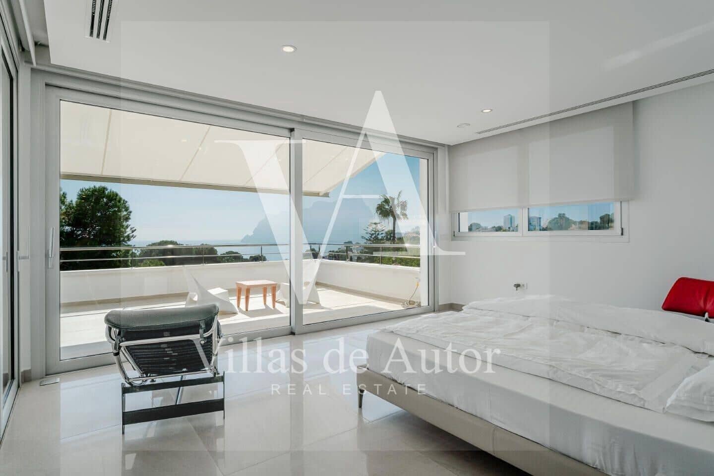 7 bedroom Villa for sale in Calpe / Calp with pool garage - € 2,490,000 (Ref: 10041375)