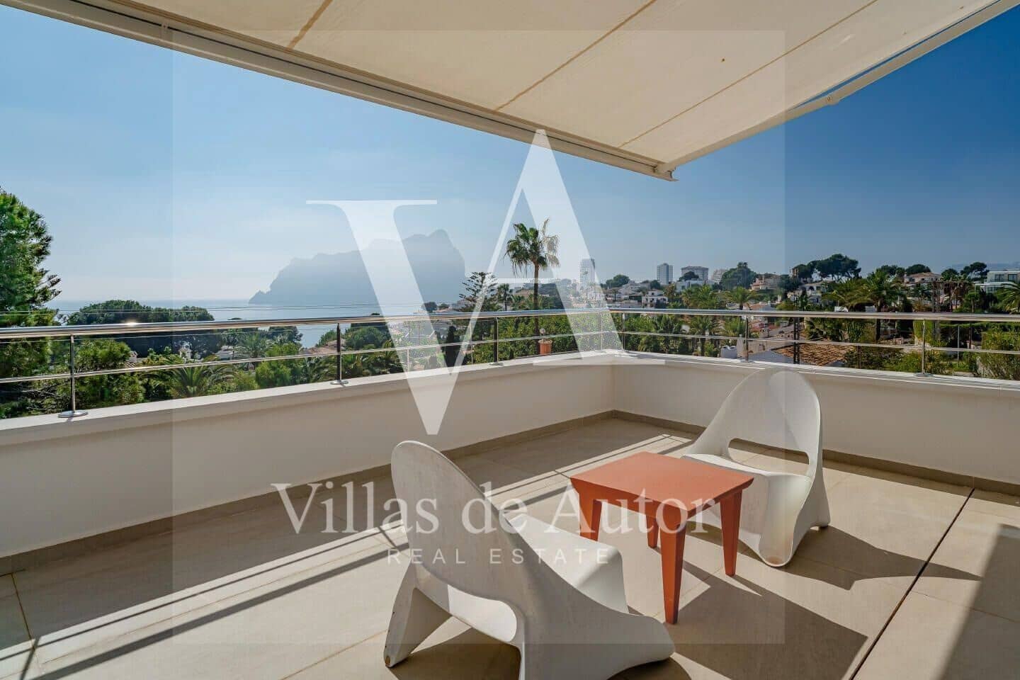 7 bedroom Villa for sale in Calpe / Calp with pool garage - € 2,490,000 (Ref: 10041375)
