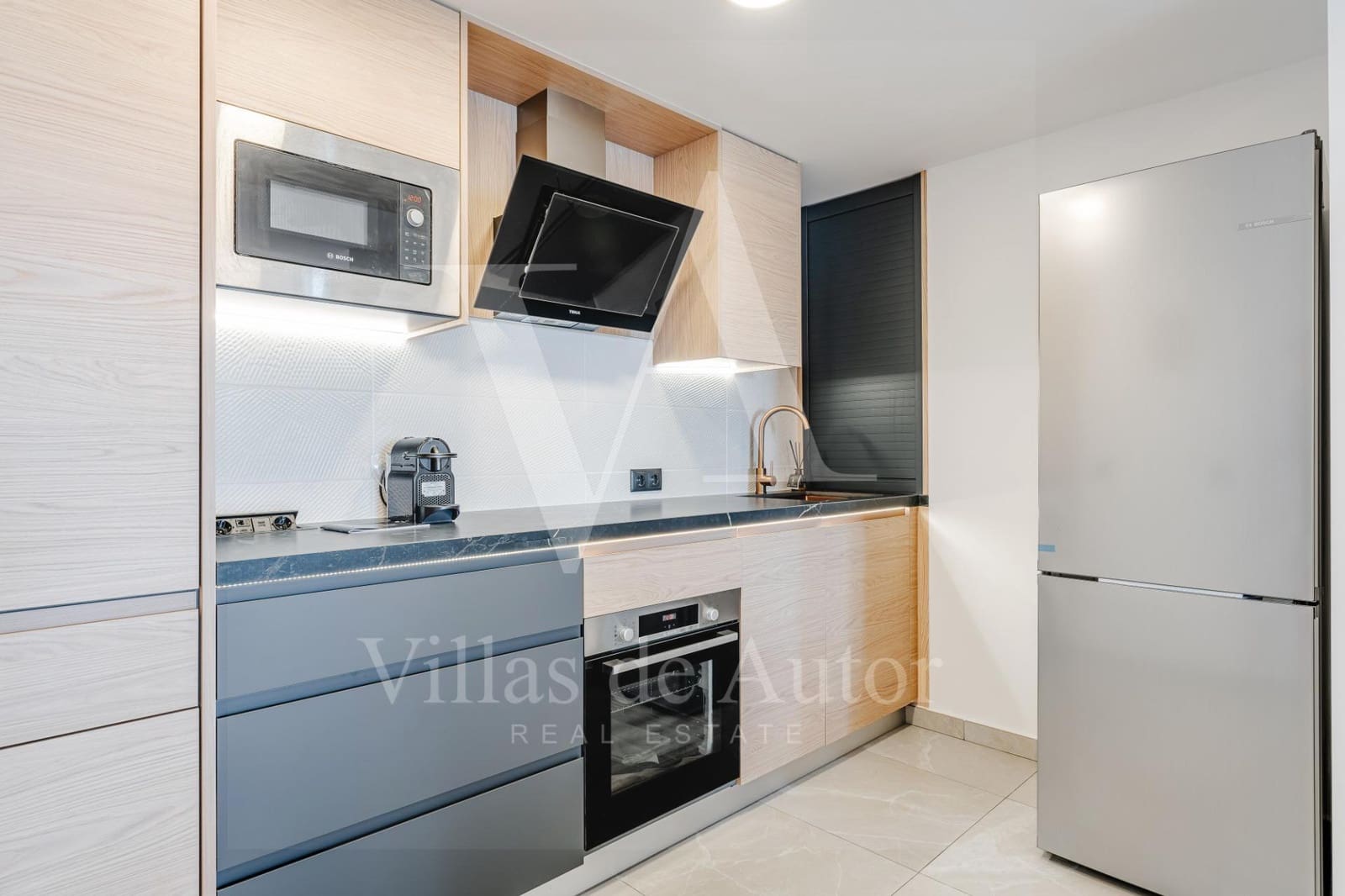 2 quarto Apartamento para venda em Calpe / Calp com piscina garagem - 745 000 € (Ref: 10041376)