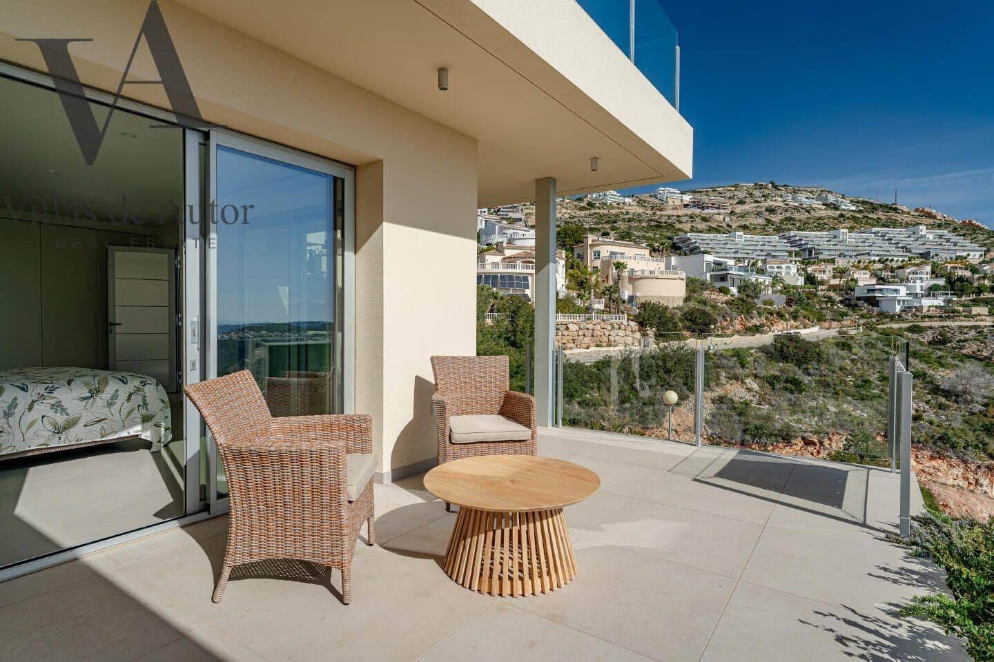 Chalet de 4 habitaciones en Benitachell / Benitatxell en venta con piscina - 1.429.000 € (Ref: 10041377)