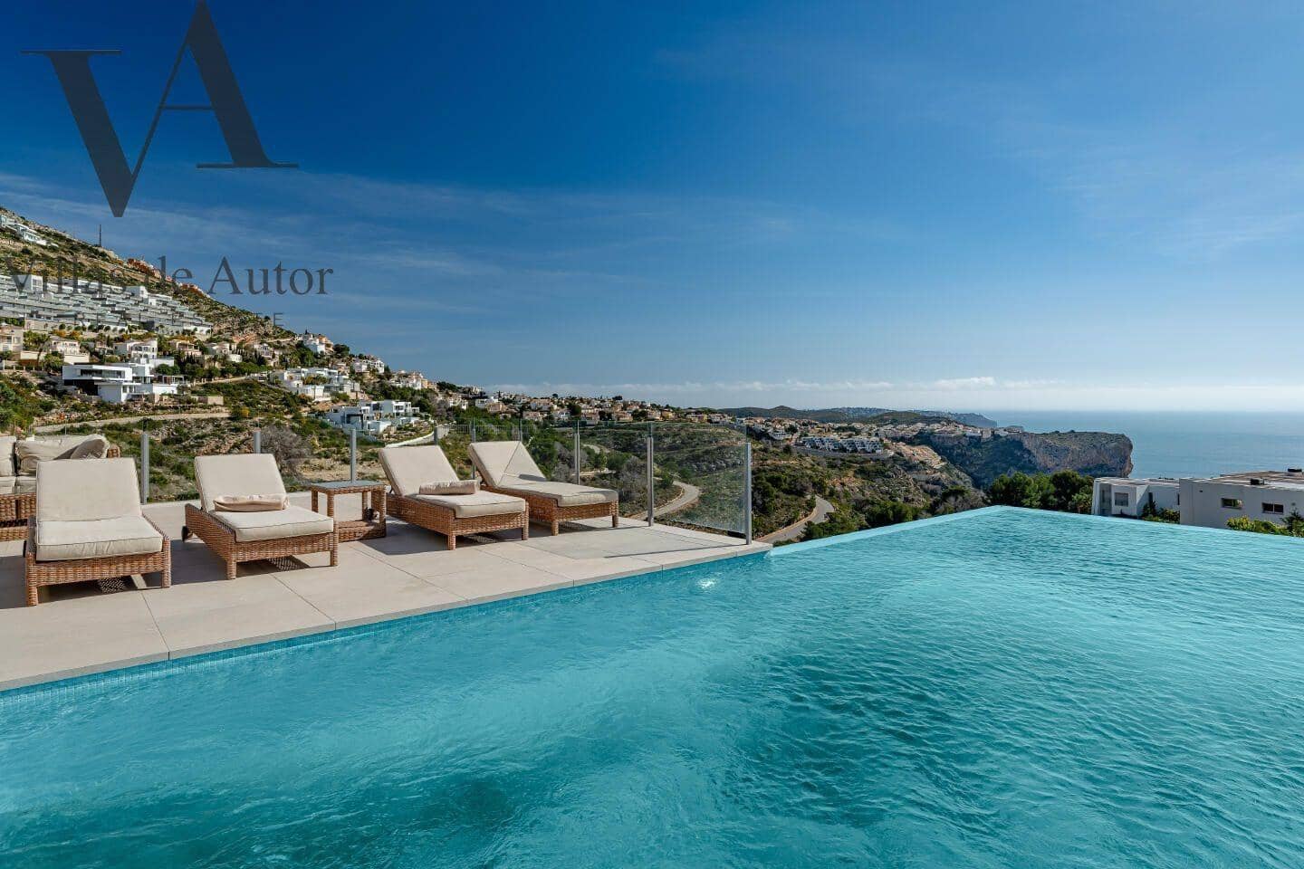 Chalet de 4 habitaciones en Benitachell / Benitatxell en venta con piscina - 1.429.000 € (Ref: 10041377)