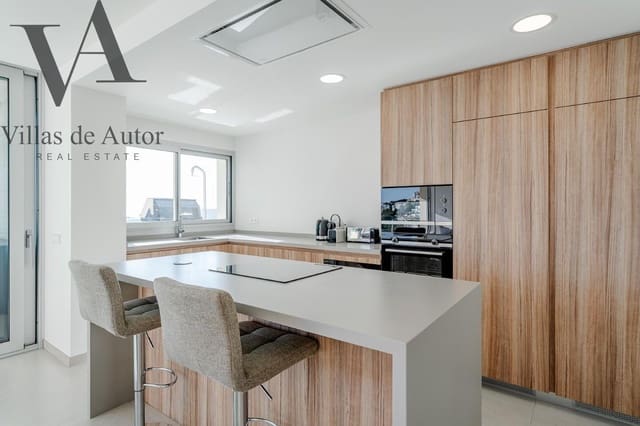 4 soverom Villa til salgs i Benitachell / Benitatxell med svømmebasseng - € 1 429 000 (Ref: 10041377)