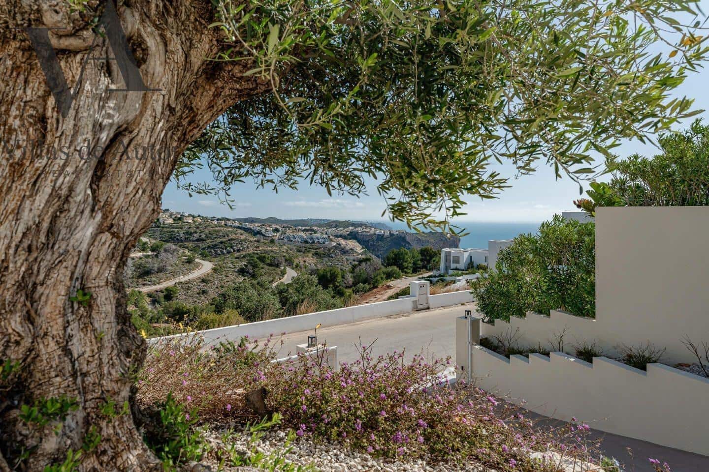 Chalet de 4 habitaciones en Benitachell / Benitatxell en venta con piscina - 1.429.000 € (Ref: 10041377)