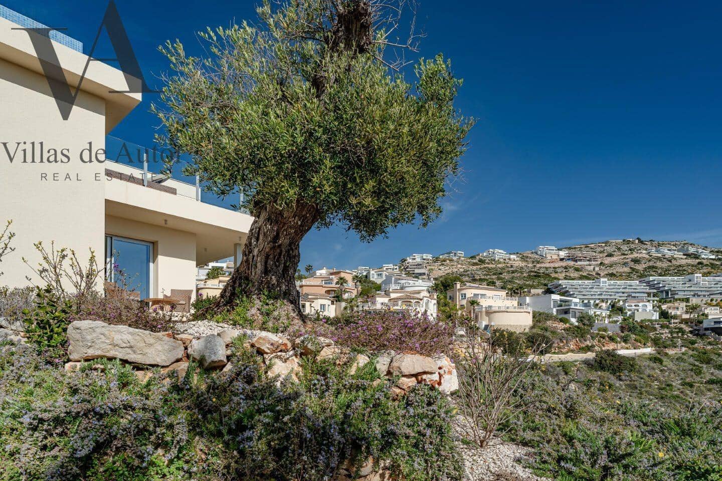 Chalet de 4 habitaciones en Benitachell / Benitatxell en venta con piscina - 1.429.000 € (Ref: 10041377)