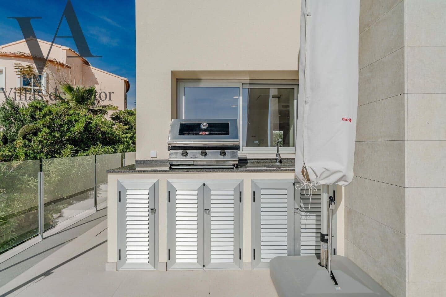 Chalet de 4 habitaciones en Benitachell / Benitatxell en venta con piscina - 1.429.000 € (Ref: 10041377)