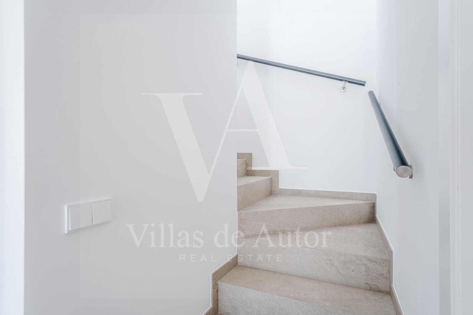 3 soverom Villa til salgs i Benissa med svømmebasseng garasje - € 1 175 000 (Ref: 10041379)