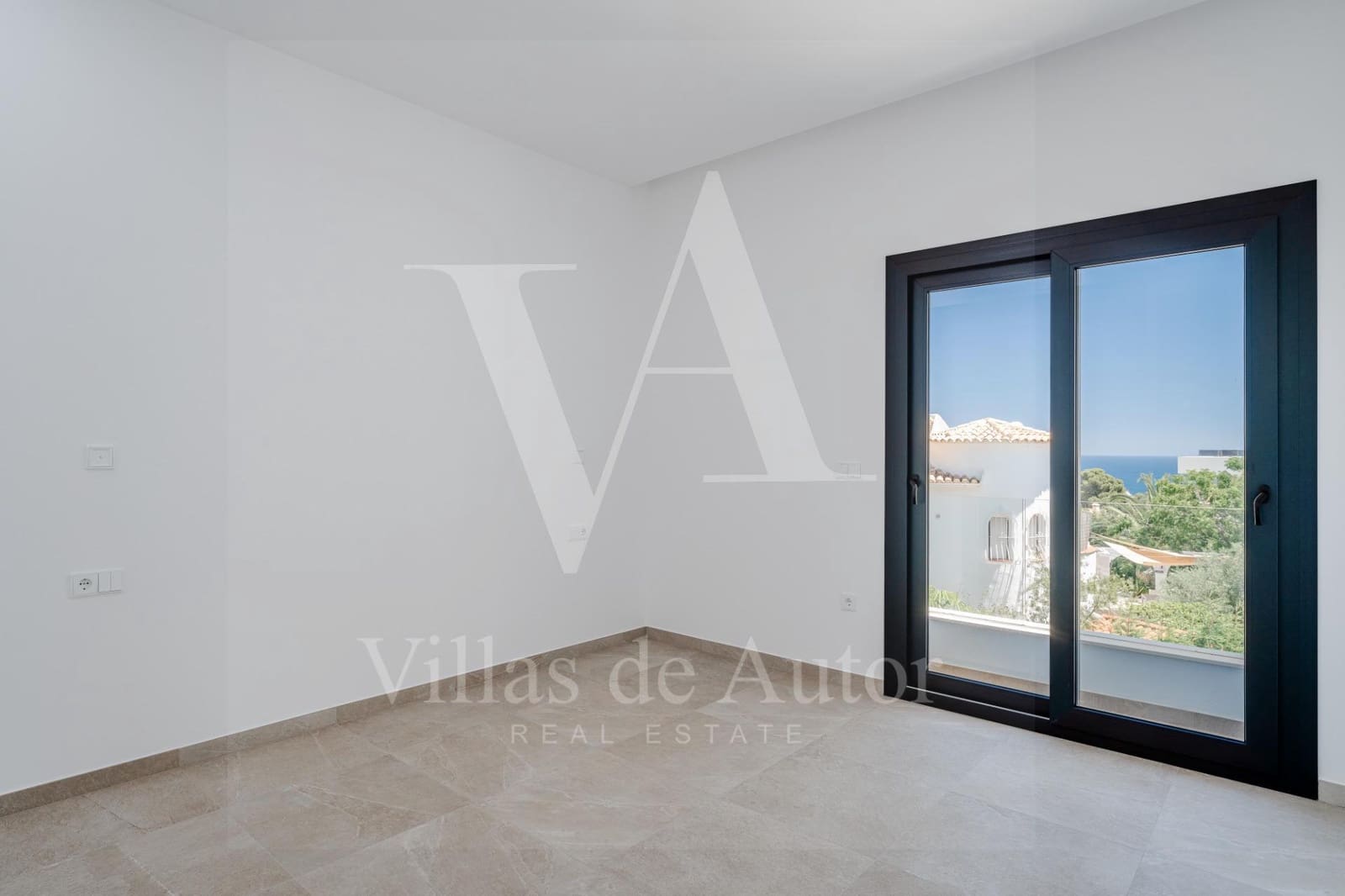 3 soverom Villa til salgs i Benissa med svømmebasseng garasje - € 1 175 000 (Ref: 10041379)