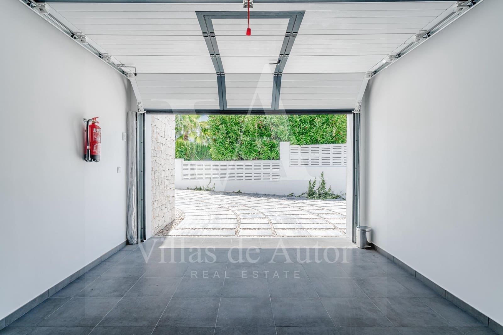 3 soverom Villa til salgs i Benissa med svømmebasseng garasje - € 1 175 000 (Ref: 10041379)