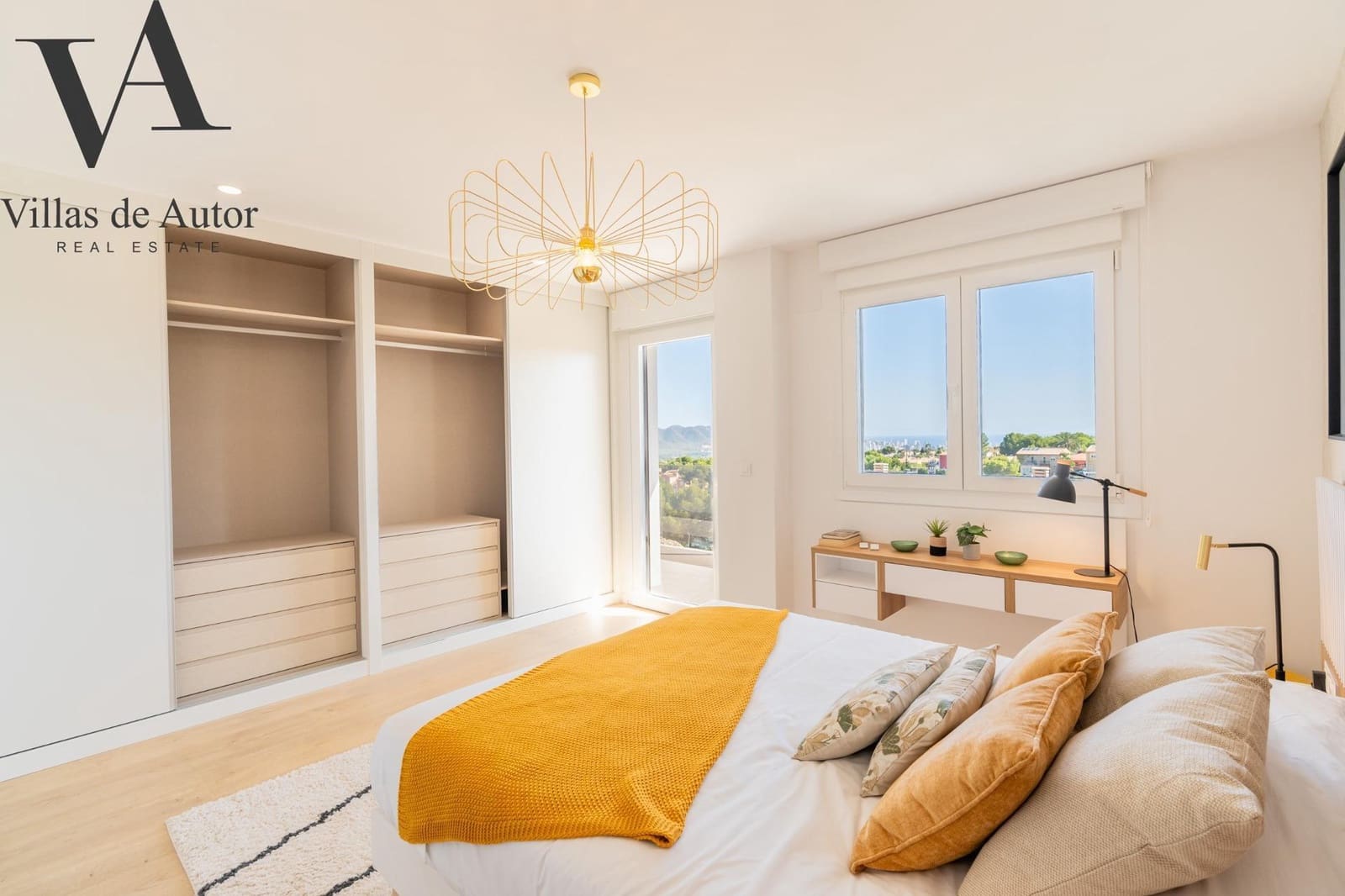 4 sovrum Radhus till salu i La Nucia med pool - 465 000 € (Ref: 10041380)