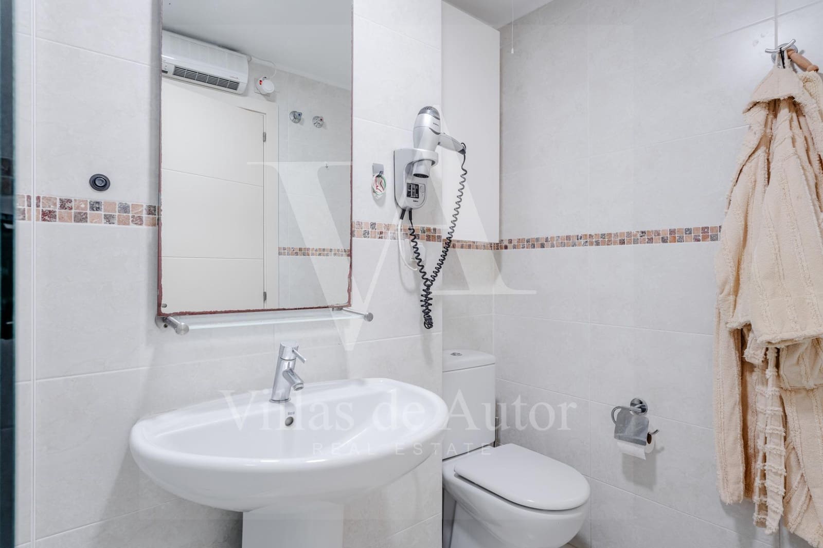 2 makuuhuone Huoneisto myytävänä paikassa Altea mukana uima-altaan - 375 000 € (Ref: 10041381)