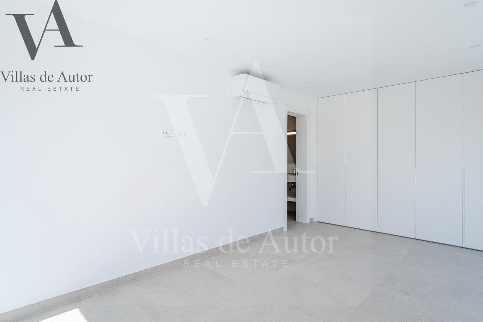 Chalet de 4 habitaciones en Benitachell / Benitatxell en venta con piscina - 1.499.000 € (Ref: 10041382)