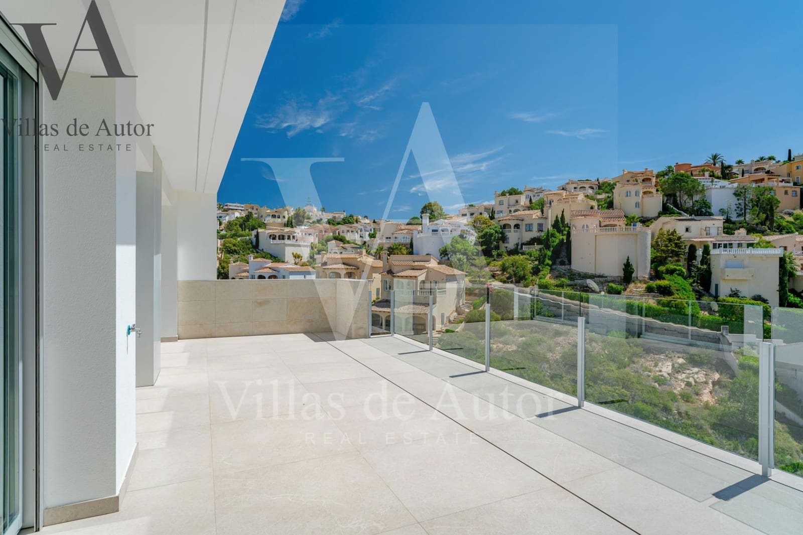 Chalet de 4 habitaciones en Benitachell / Benitatxell en venta con piscina - 1.499.000 € (Ref: 10041382)