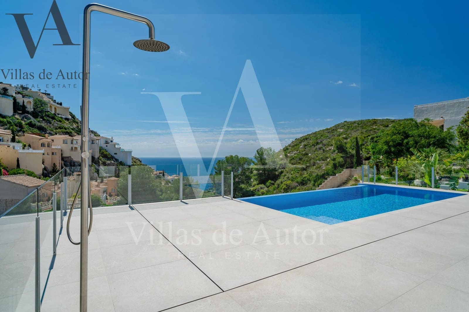 Chalet de 4 habitaciones en Benitachell / Benitatxell en venta con piscina - 1.499.000 € (Ref: 10041382)