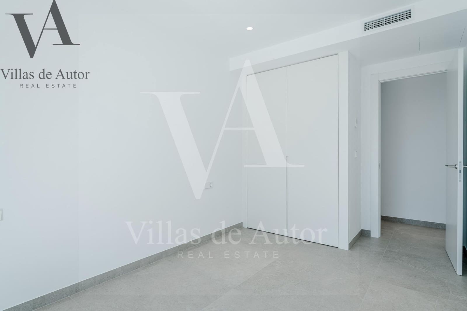 Chalet de 4 habitaciones en Benitachell / Benitatxell en venta con piscina - 1.499.000 € (Ref: 10041382)