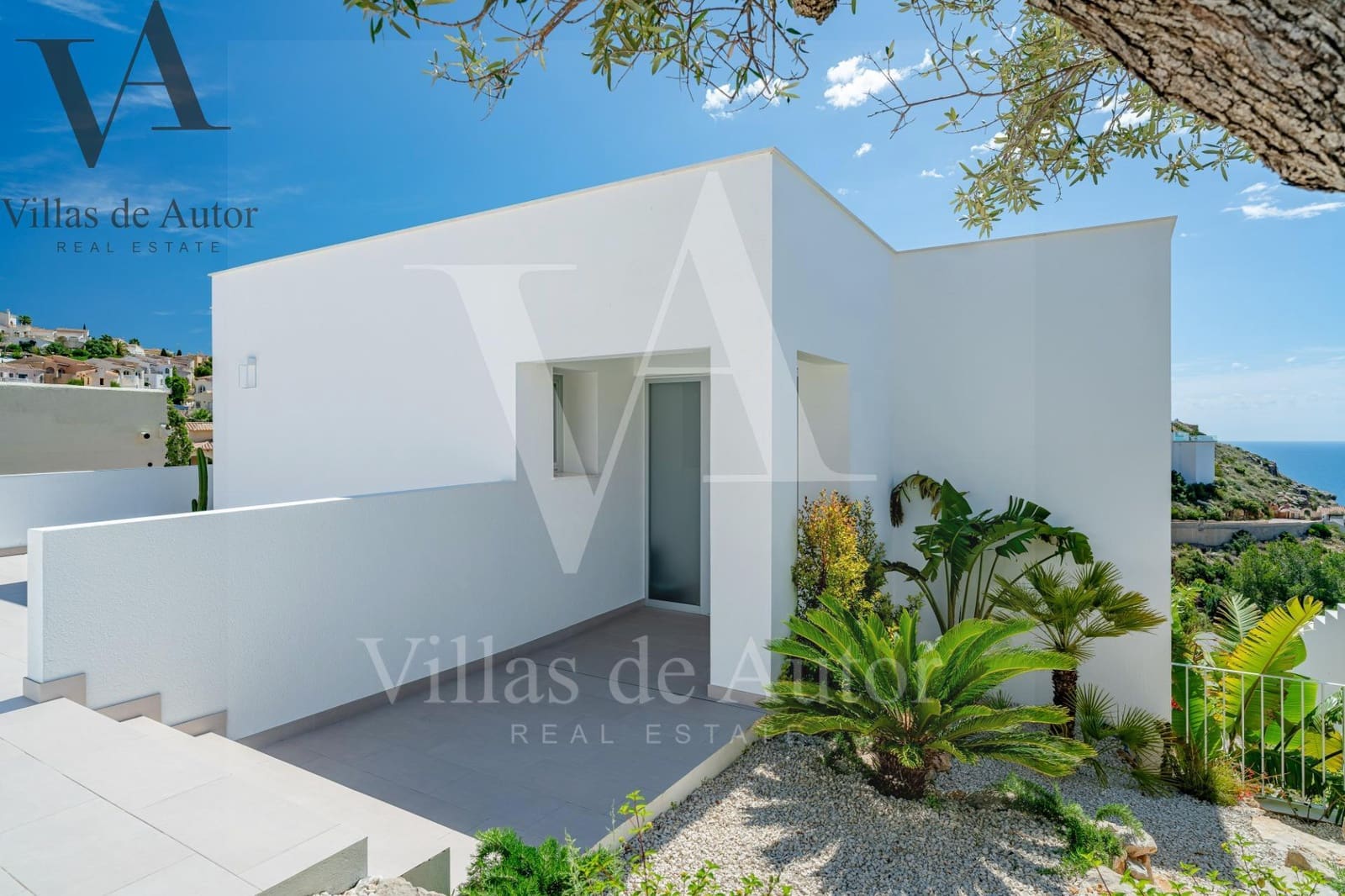 Chalet de 4 habitaciones en Benitachell / Benitatxell en venta con piscina - 1.499.000 € (Ref: 10041382)