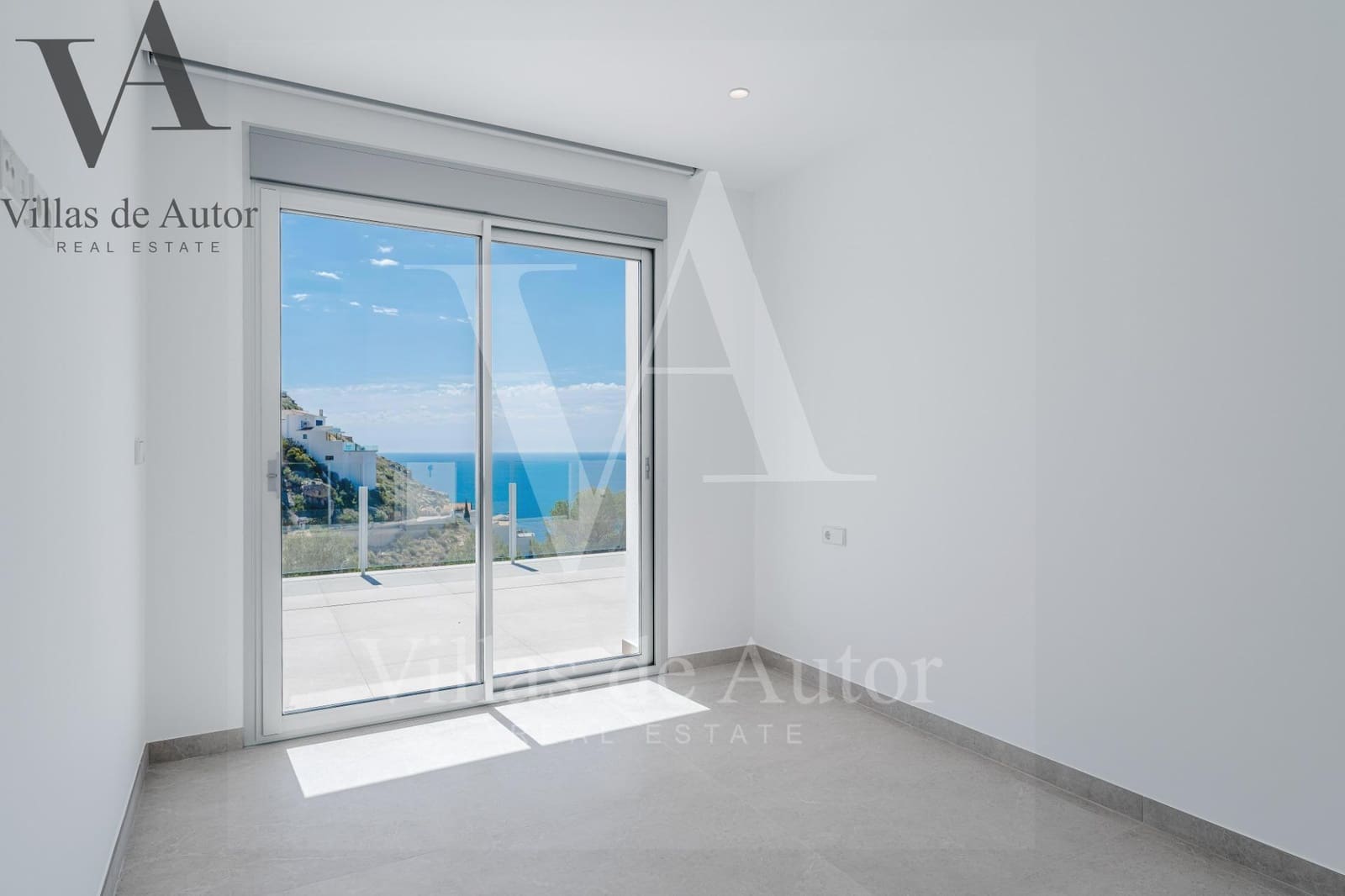 Chalet de 4 habitaciones en Benitachell / Benitatxell en venta con piscina - 1.499.000 € (Ref: 10041382)