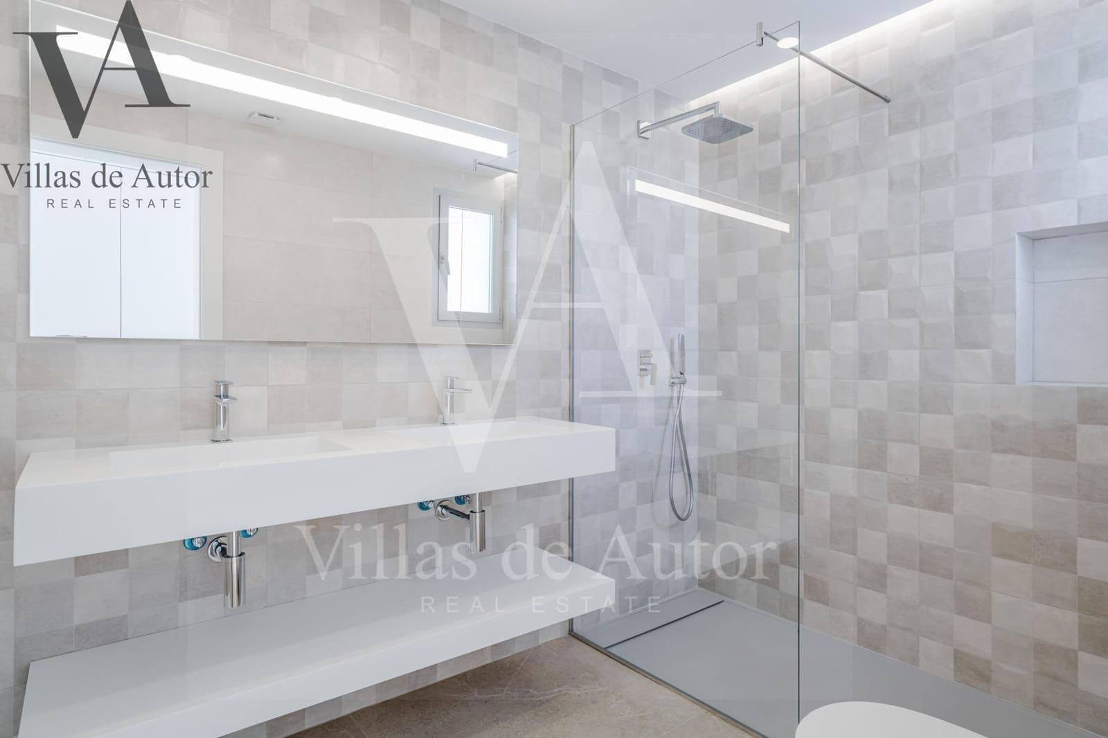 Chalet de 4 habitaciones en Benitachell / Benitatxell en venta con piscina - 1.499.000 € (Ref: 10041382)