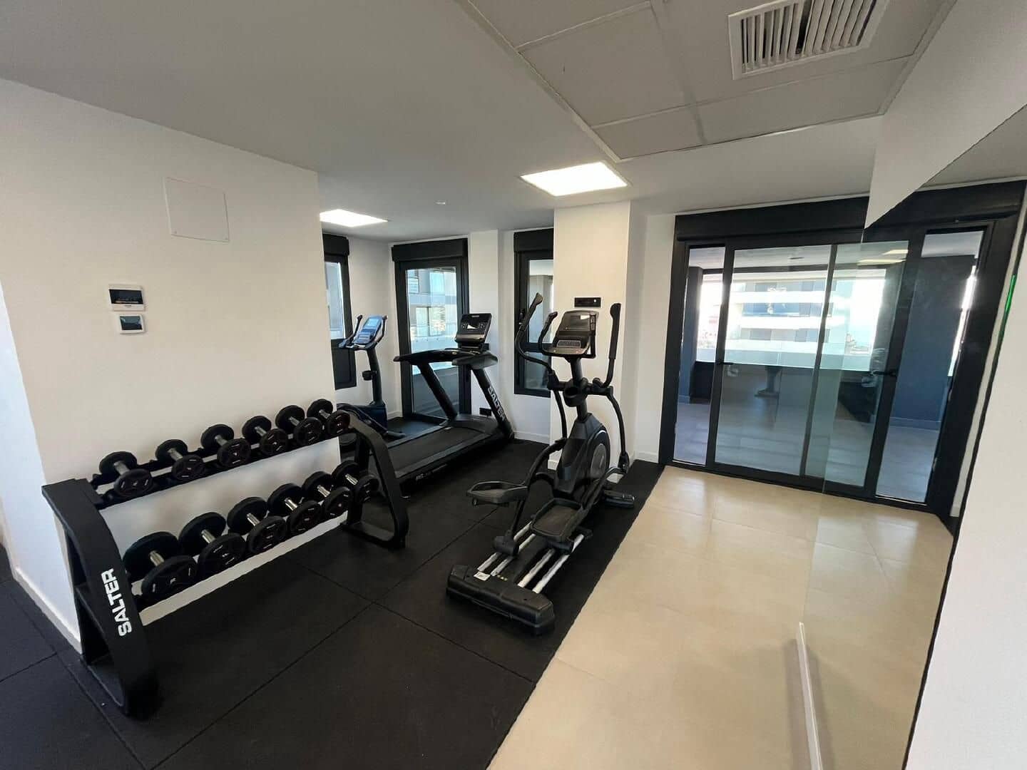 2 makuuhuone Kattohuoneisto myytävänä paikassa Calpe / Calp mukana uima-altaan 
autotalli - 539 000 € (Ref: 10041383)
