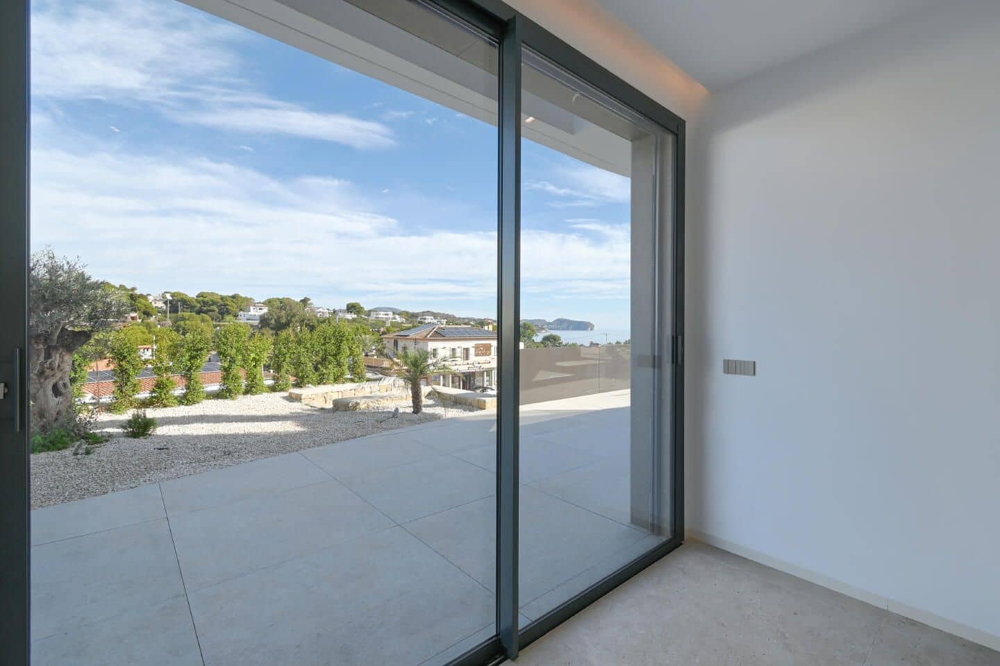 2 soverom Villa til salgs i Benissa med svømmebasseng garasje - € 3 195 000 (Ref: 10041385)