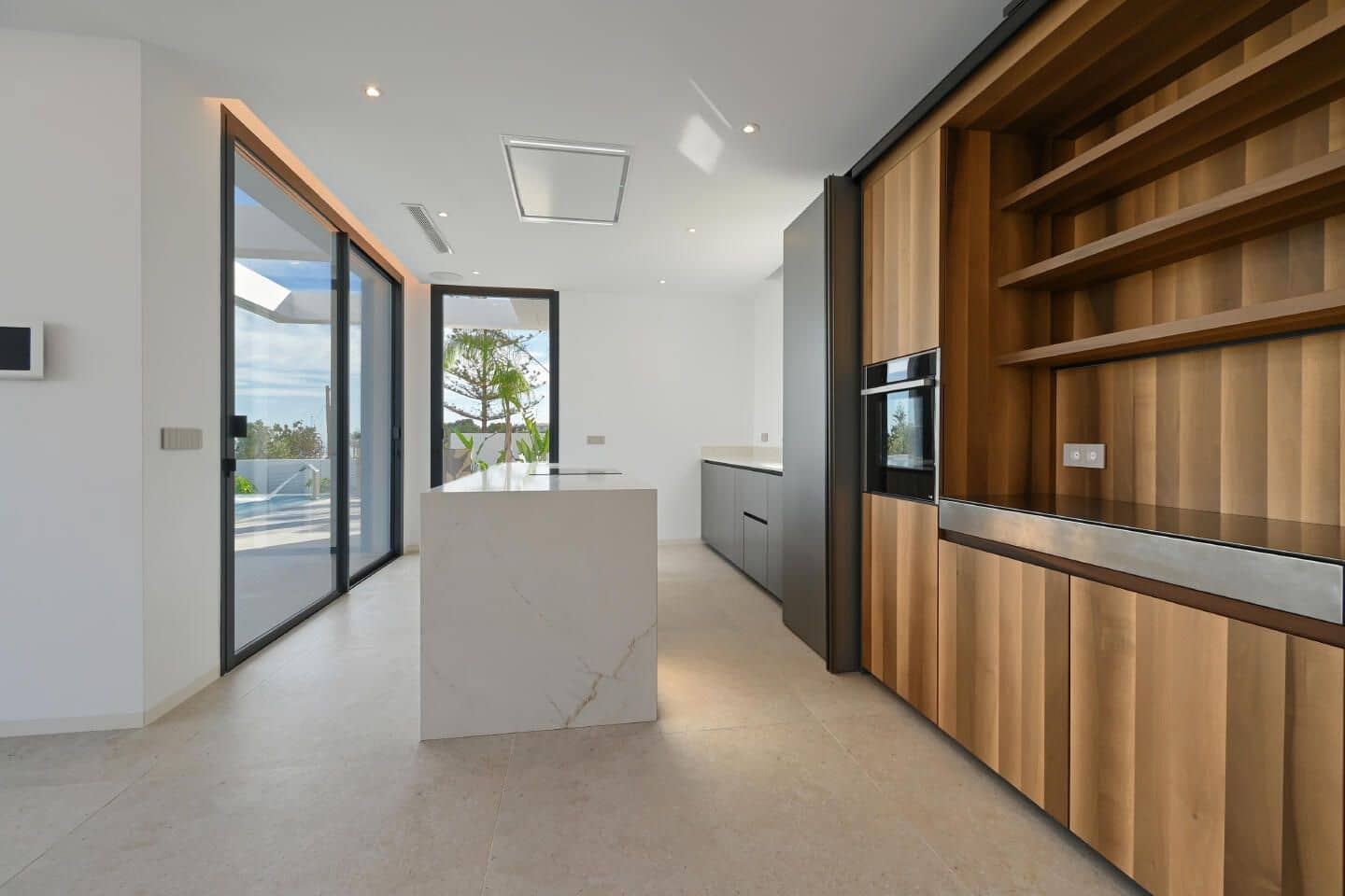 2 soverom Villa til salgs i Benissa med svømmebasseng garasje - € 3 195 000 (Ref: 10041385)