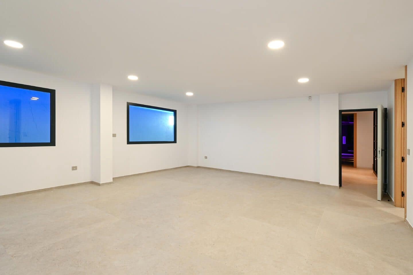 2 soverom Villa til salgs i Benissa med svømmebasseng garasje - € 3 195 000 (Ref: 10041385)