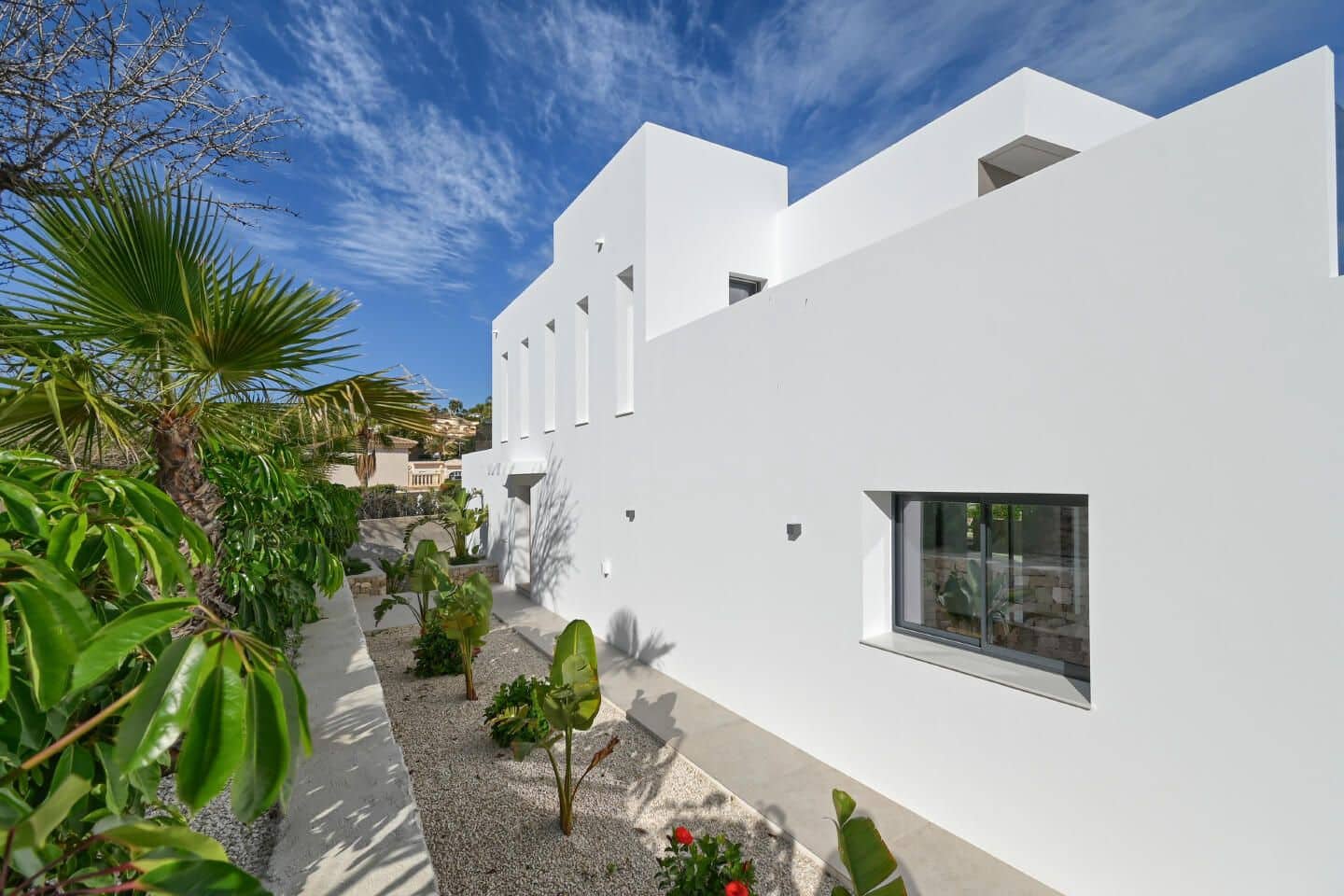 2 soverom Villa til salgs i Benissa med svømmebasseng garasje - € 3 195 000 (Ref: 10041385)
