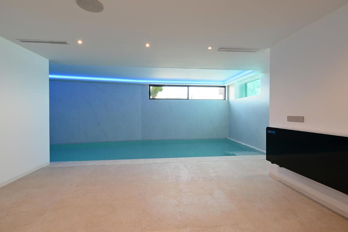 2 soverom Villa til salgs i Benissa med svømmebasseng garasje - € 3 195 000 (Ref: 10041385)