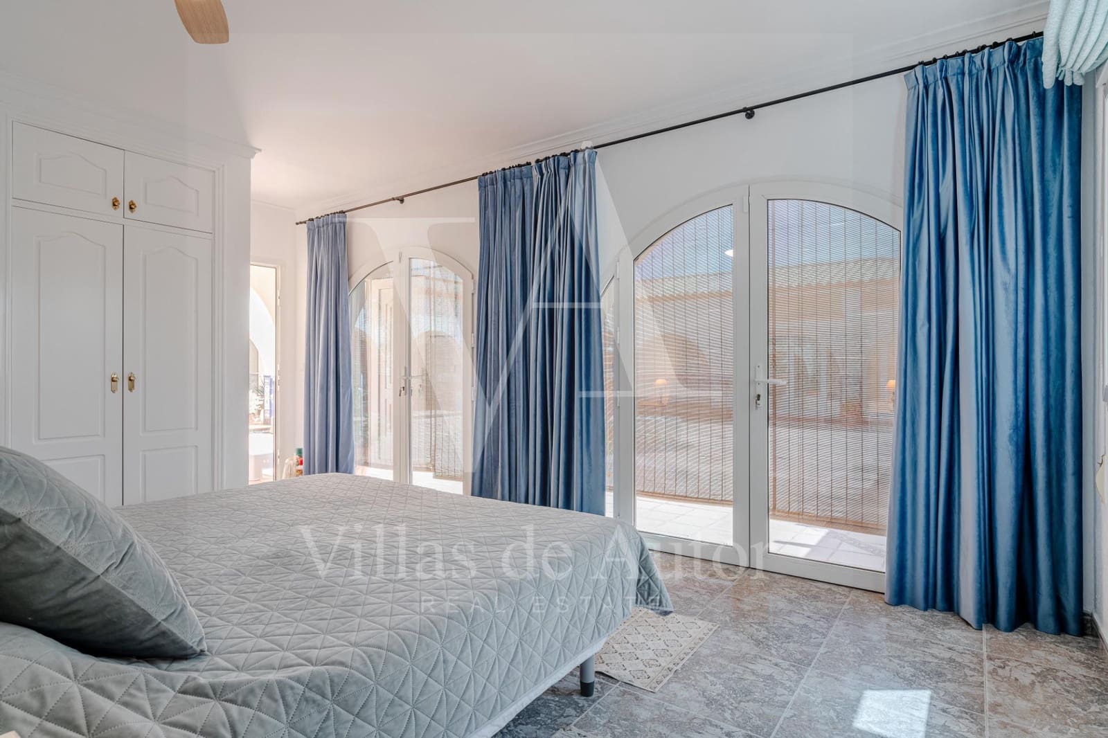 5 slaapkamer Villa te koop in Calpe / Calp met zwembad garage - € 1.250.000 (Ref: 10055466)