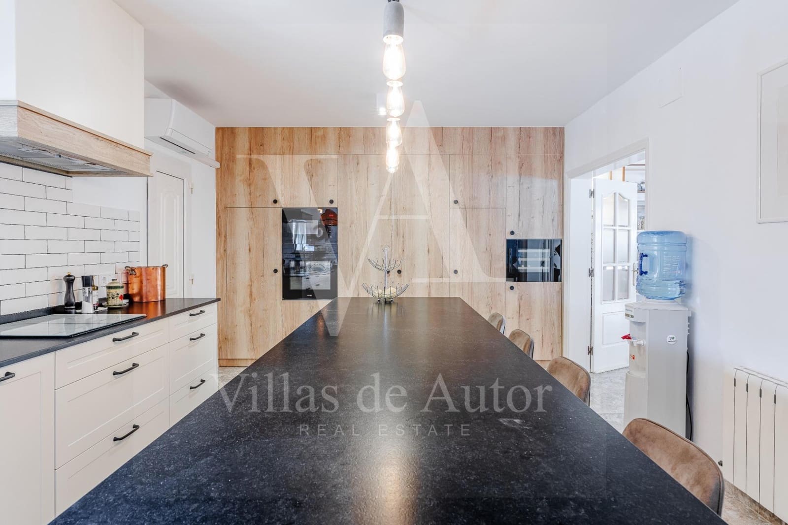 5 slaapkamer Villa te koop in Calpe / Calp met zwembad garage - € 1.250.000 (Ref: 10055466)
