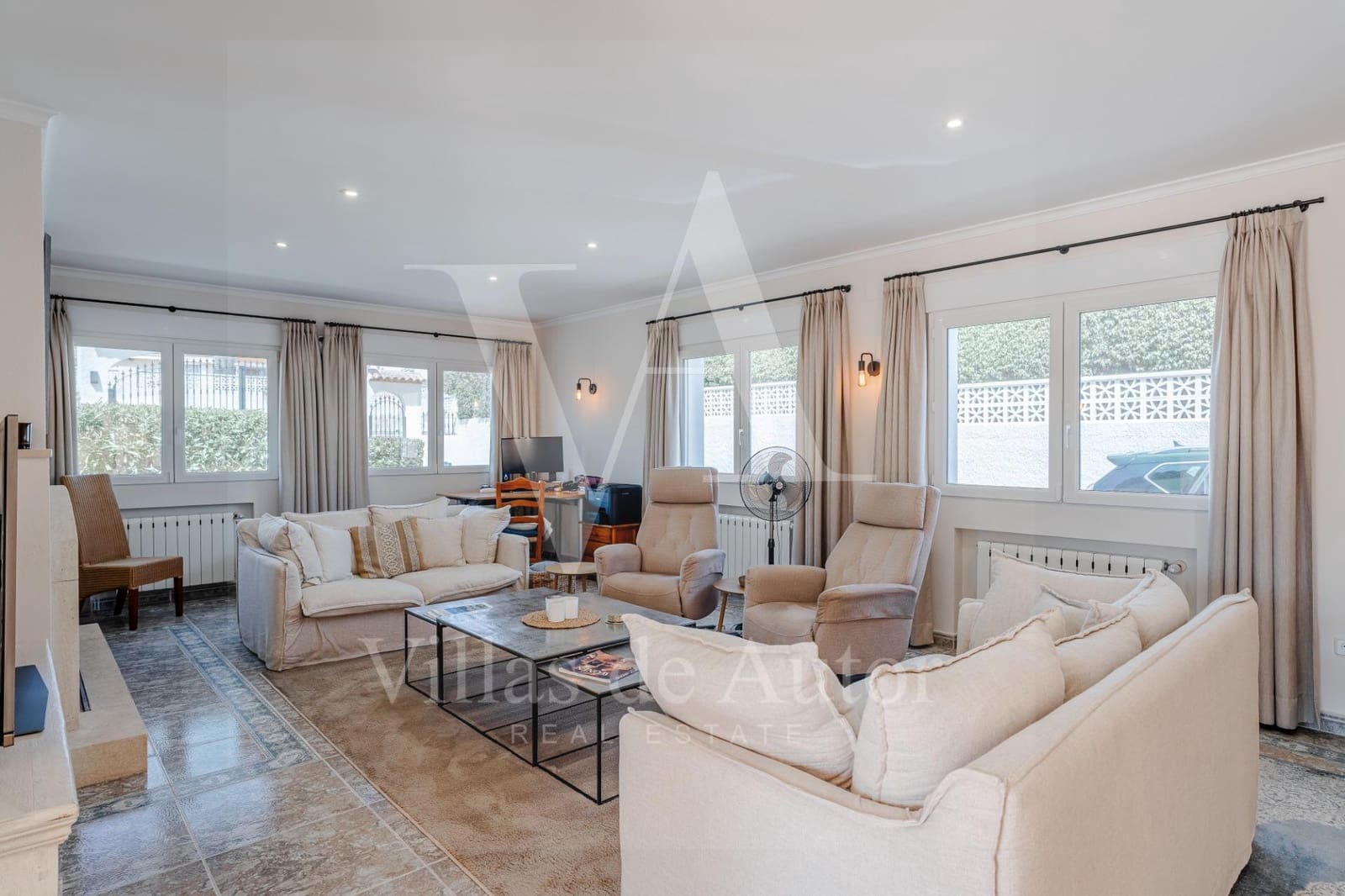 5 slaapkamer Villa te koop in Calpe / Calp met zwembad garage - € 1.250.000 (Ref: 10055466)