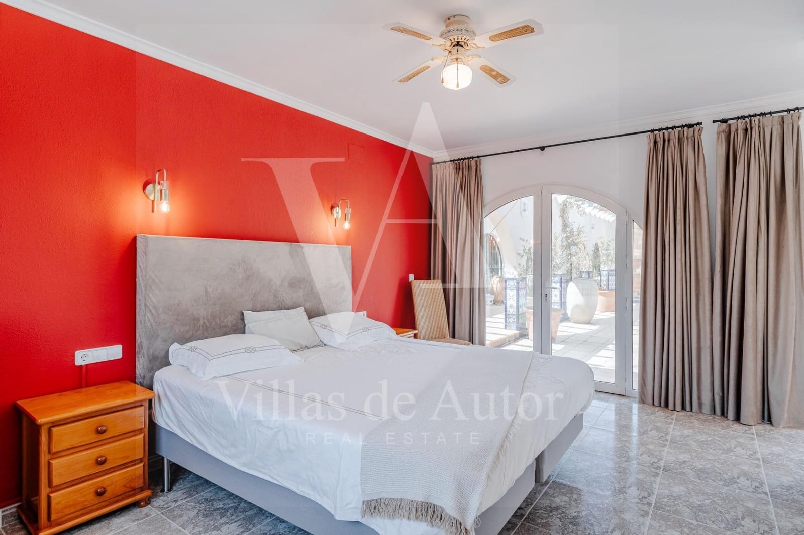 5 slaapkamer Villa te koop in Calpe / Calp met zwembad garage - € 1.250.000 (Ref: 10055466)