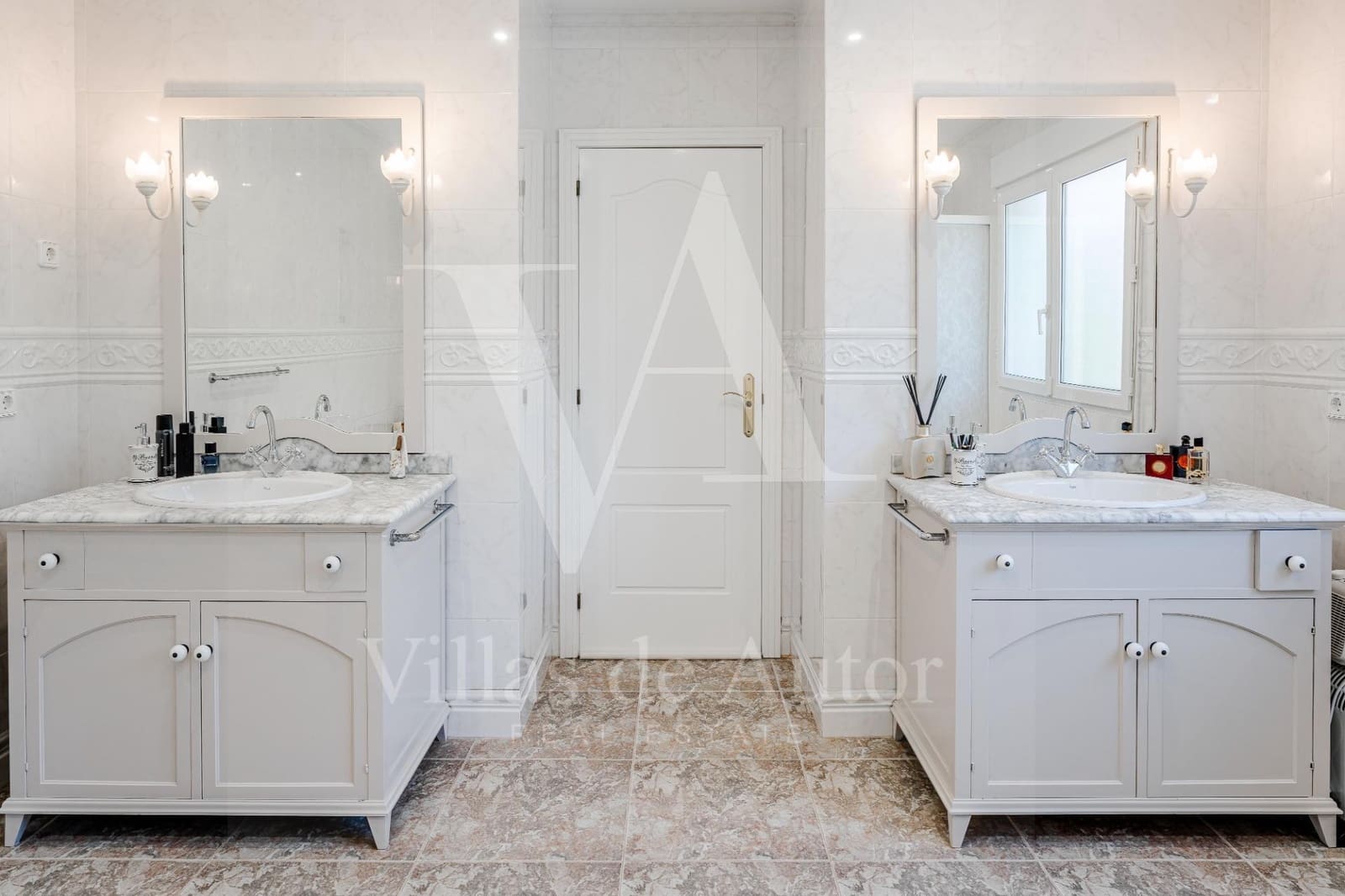 5 slaapkamer Villa te koop in Calpe / Calp met zwembad garage - € 1.250.000 (Ref: 10055466)