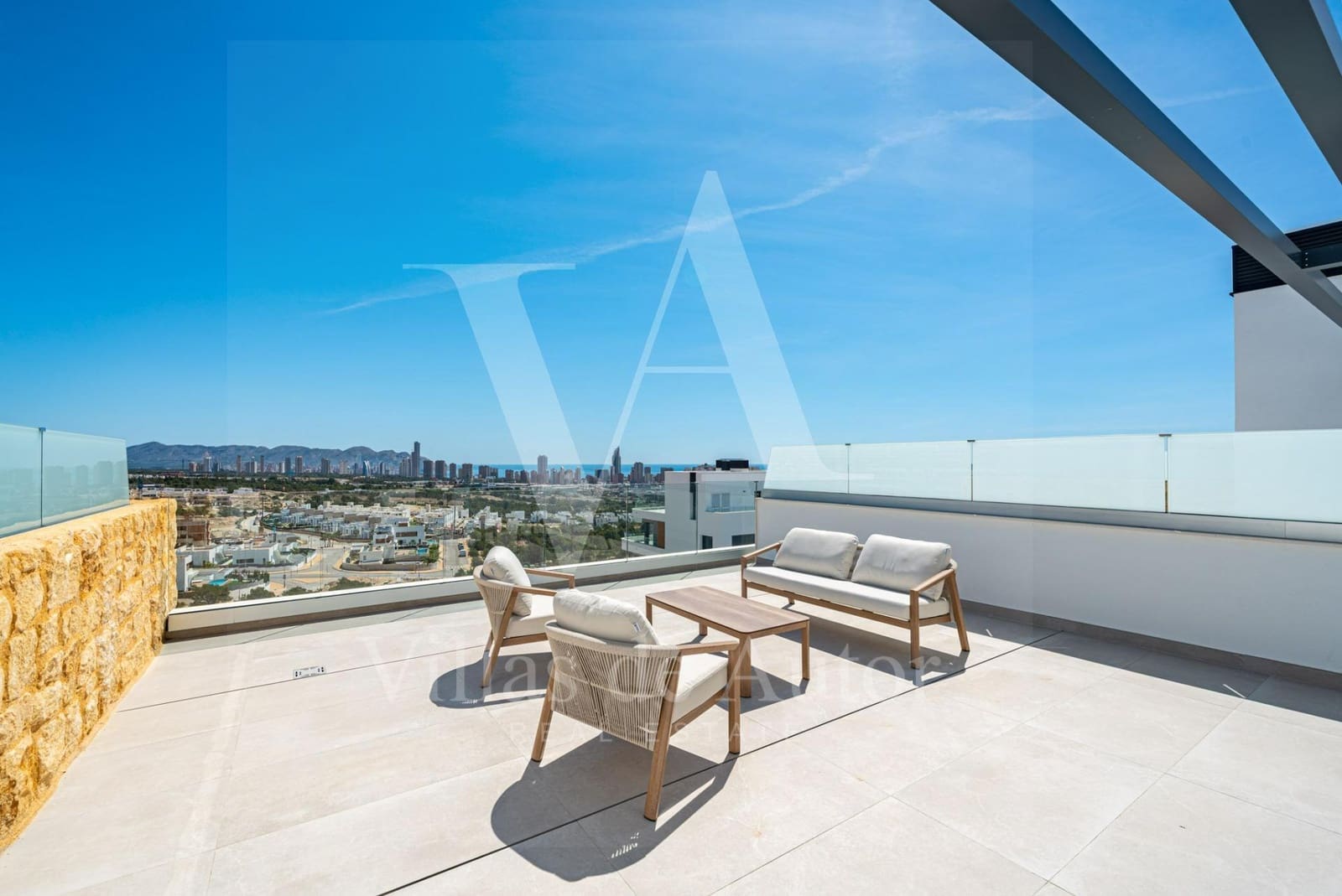 Ático de 3 habitaciones en Finestrat en venta con garaje - 590.000 € (Ref: 10100327)