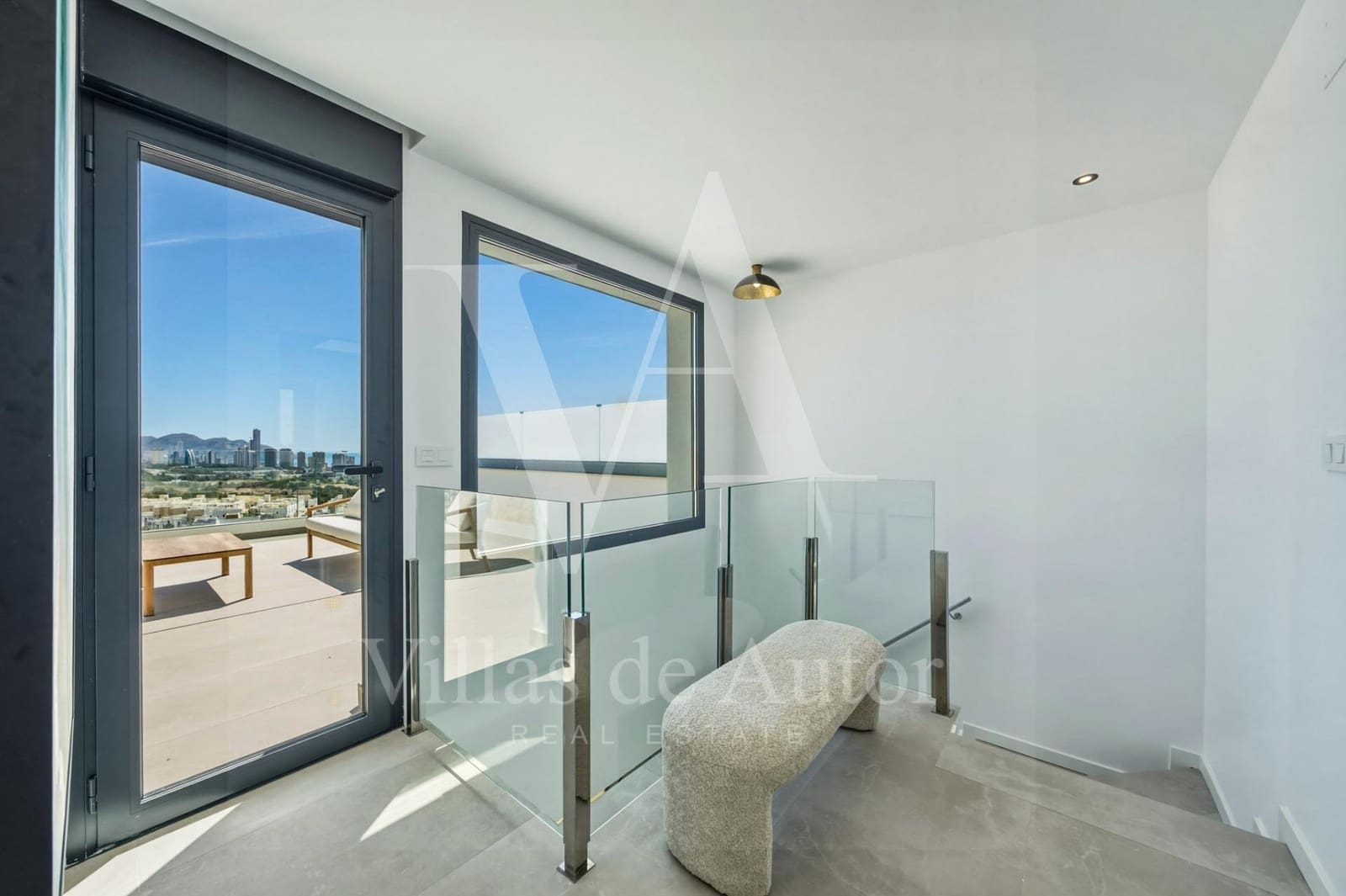Ático de 3 habitaciones en Finestrat en venta con garaje - 590.000 € (Ref: 10100327)